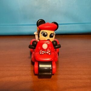 Disney Doorables Let’s Go Vehicles Series 2 Minnie Mouse